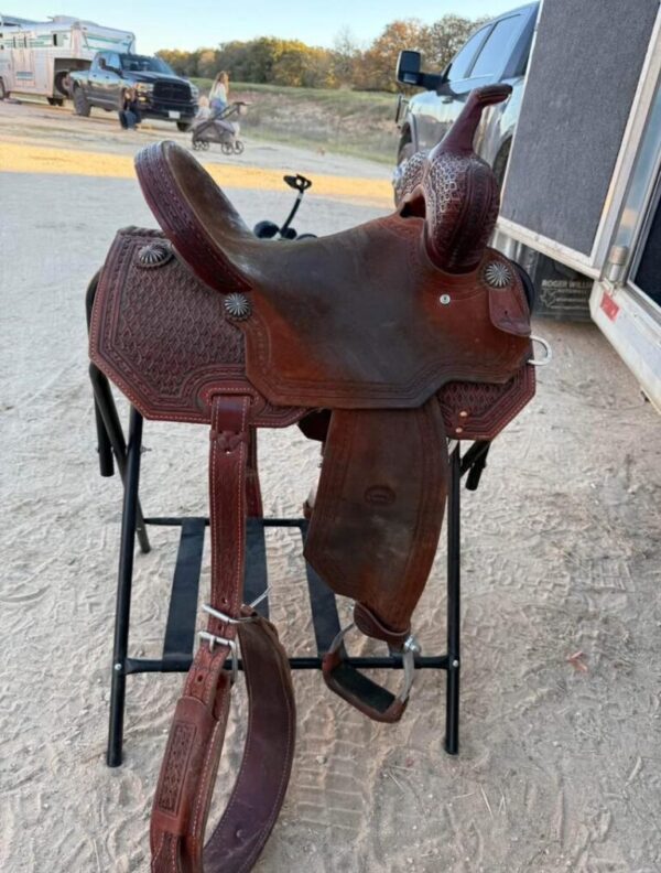 15 Used Robbie Philips Saddle