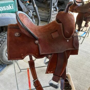 Pre-Owned 14 Usher Brand Barrel Saddle
