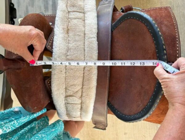 Pre-Owned 14 Usher Brand Barrel Saddle